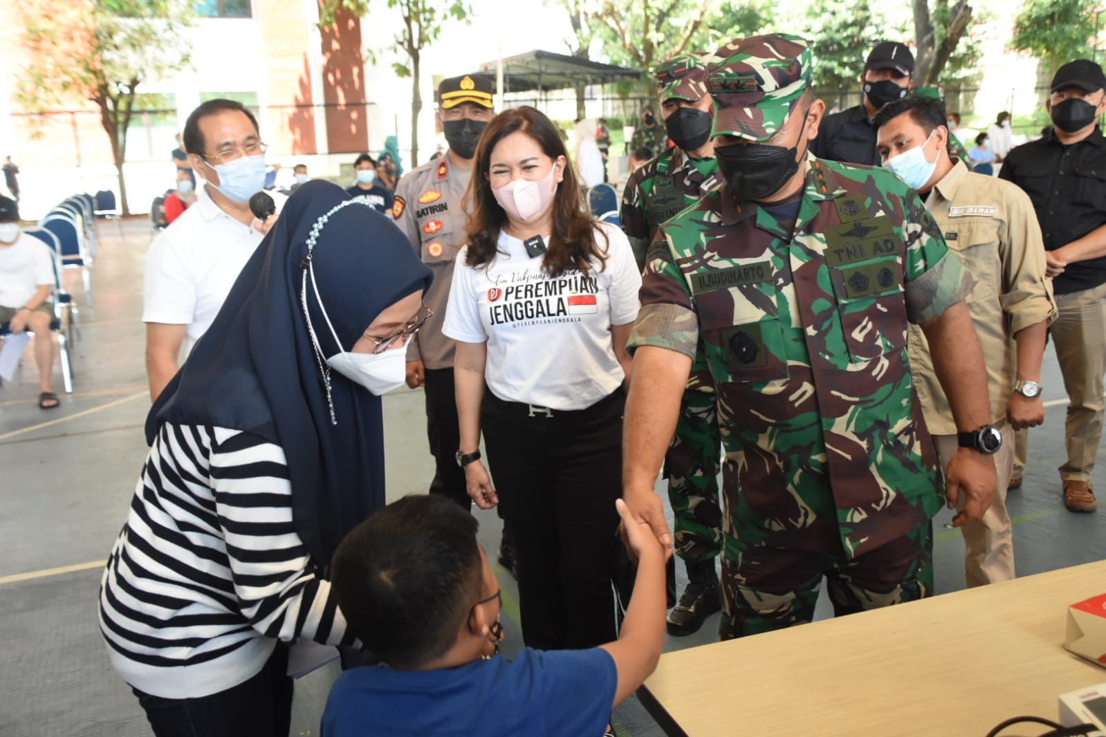 Vaksinasi di Sekolah Pelita Harapan Lippo Cikarang, Kodam Jaya dan Jenggala Targetkan 500 Dosis