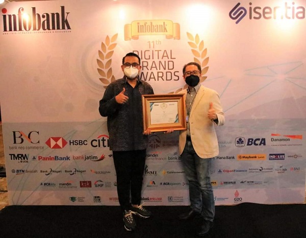 FIFGROUP Raih Peringkat 1 di Ajang Infobank Digital Brand Award 2022