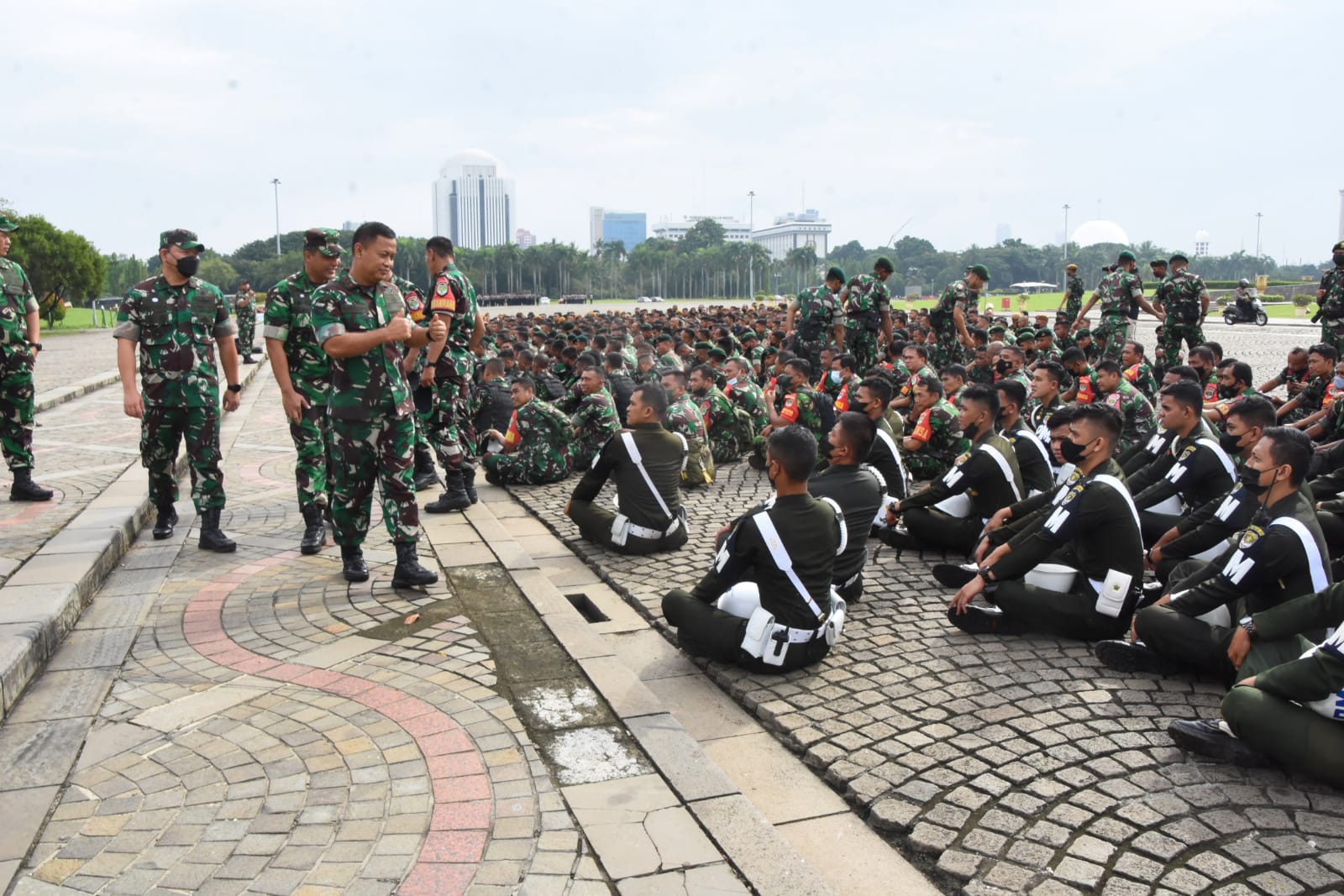 Pangdam Jaya Minta Personil TNI Saat Amankan Unjuk Rasa, Humanis dan Tidak Bawa Senjata Tajam
