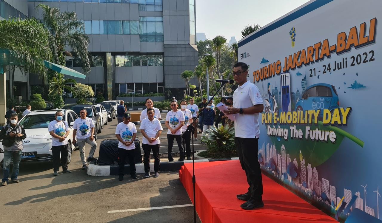 PLN Ajak Masyarakat Buktikan Hemat dan Amannya Gunakan Mobil Listrik Melalui Touring Jakarta-Bali