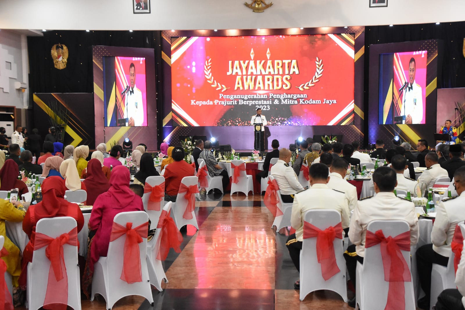 Prajurit Berprestasi dan Mitra Kodam Jaya Raih Jayakarta Awards