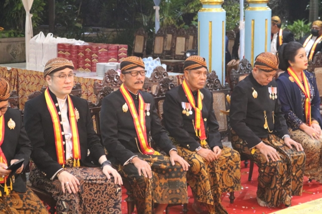 Faisol Ali Diberi Gelar Kehormatan Kanjeng Raden Tumenggung