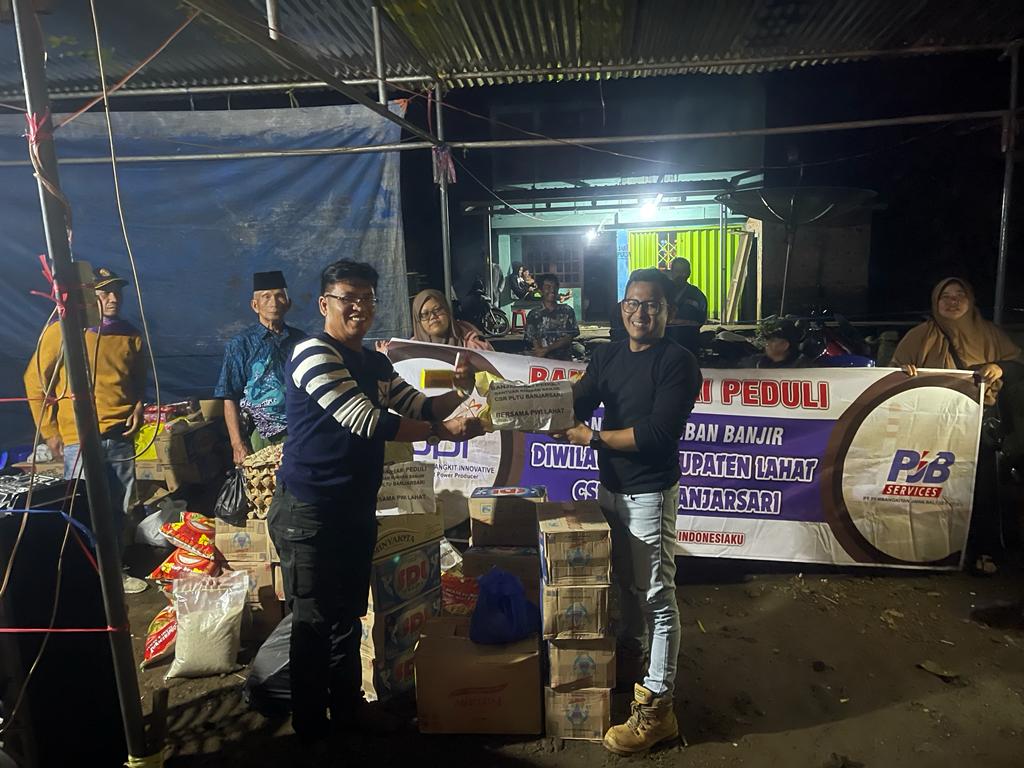 Bantu Korban Banjir, PLTU Banjarsari Perusahaan Pertama Suplai Logistik ke Mulak Sebingkai