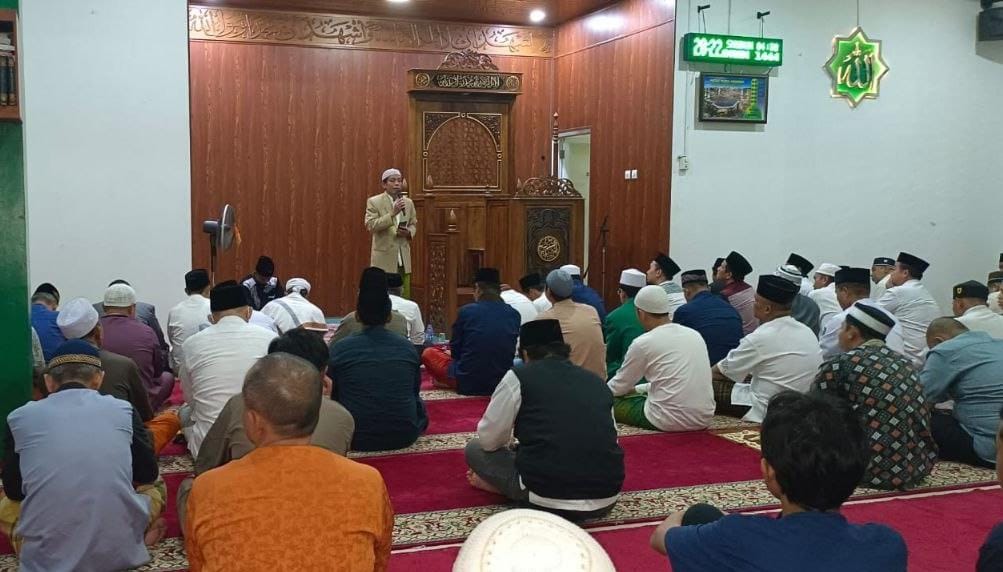 Semarak Ramadan Kelurahan Meruyung Dilaksanakan Tarawih Keliling di Masjid Nurul Hasanah