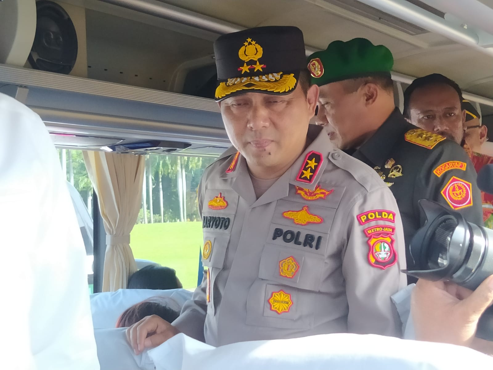 Mudik Gratis, PJ Gubernur DKI dan Kapolda Metro Jaya Berangkatkan 13.541 Pemudik