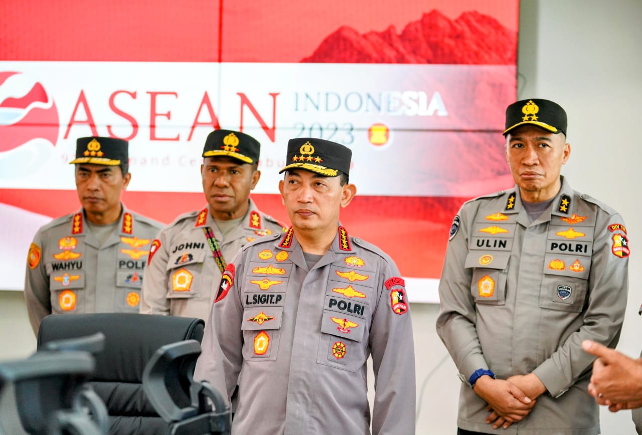 Kapolri Cek 91 Command Center, Tegaskan Siap Amankan KTT ASEAN 