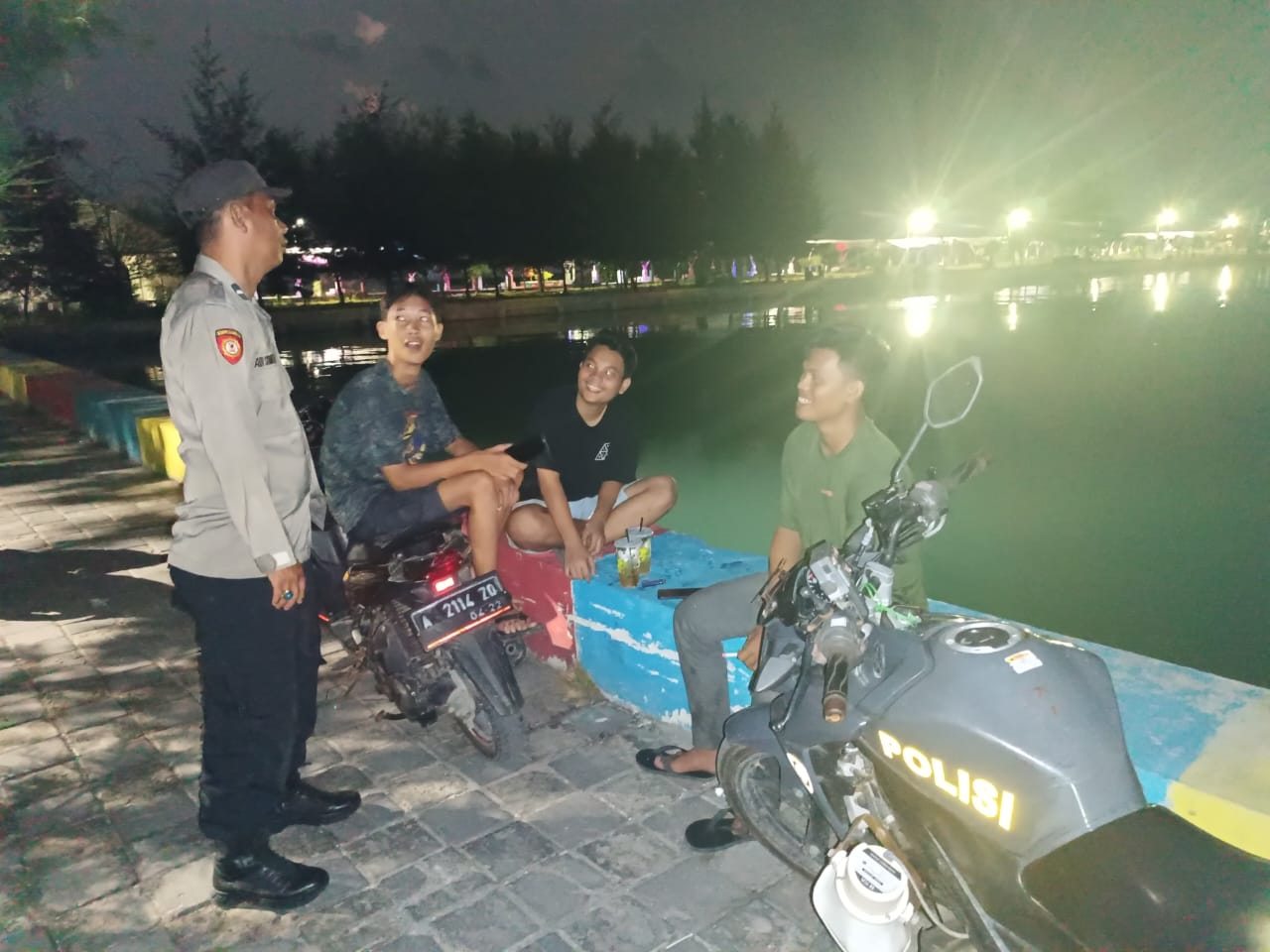 Patroli Malam Kapolsek Kepulauan Seribu Utara Cegah Kenakalan Remaja