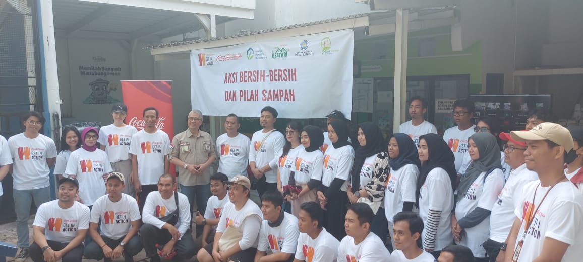 CCEP Indonesia Ajak Masyarakat Tingkatkan Kesadaran Pentingnya Menjaga Lingkungan
