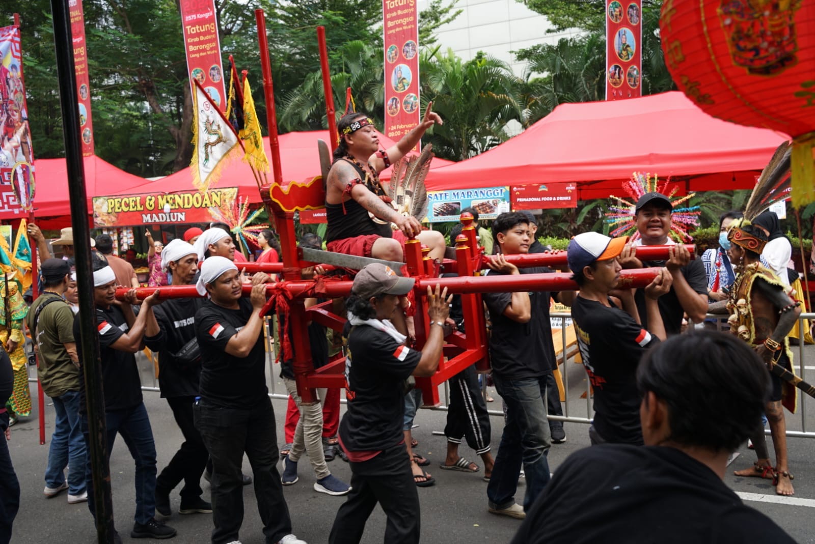 Penampilan Budaya dan Kesenian, Meriahkan  Lunar New Year Festival Cap Gomeh di SCBD Weekland