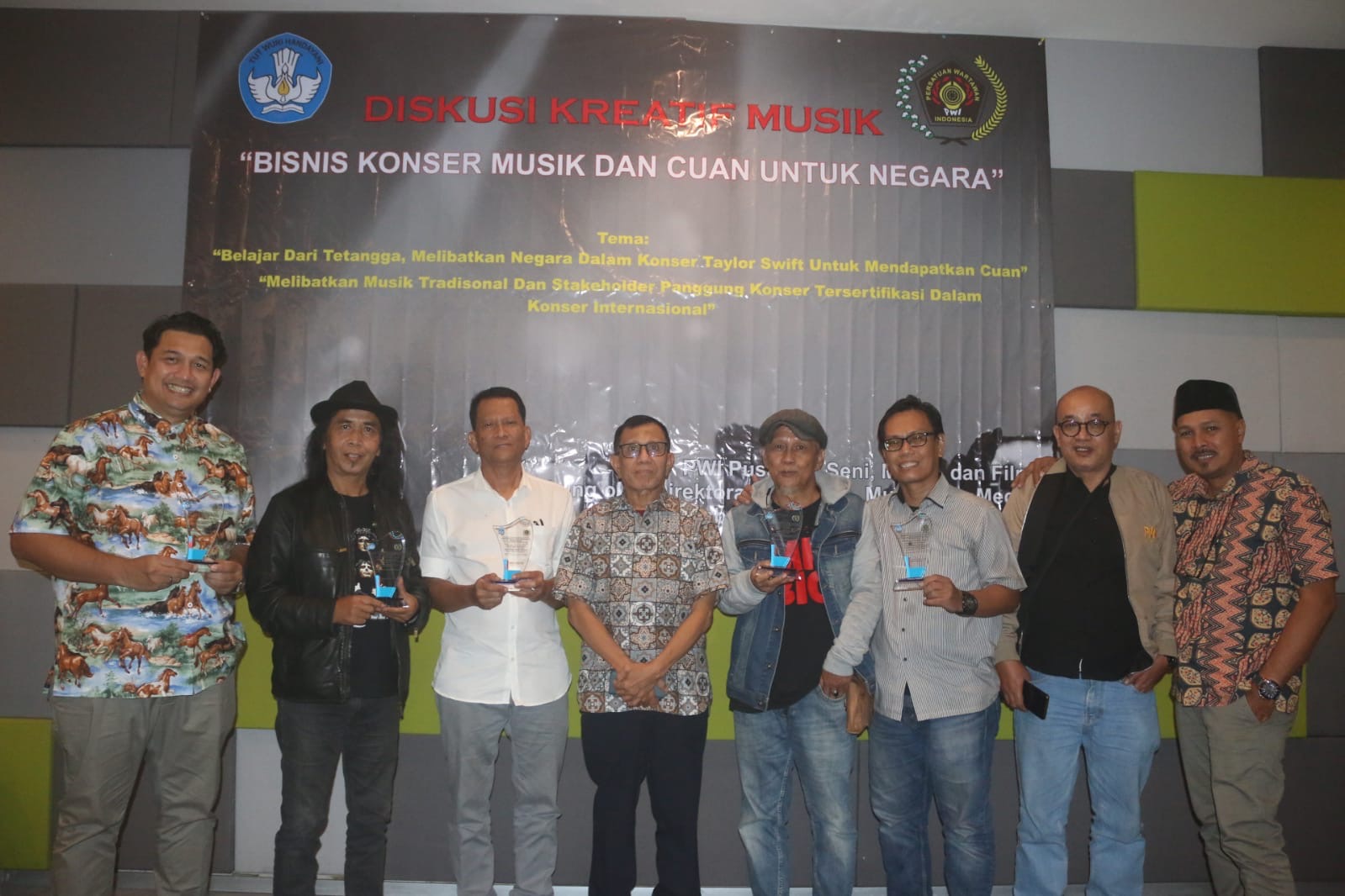 Diskusi Simufil PWI Pusat dan Kemendikbudristek RI, Bisnis Konser Musik dan Cuan untuk Negara
