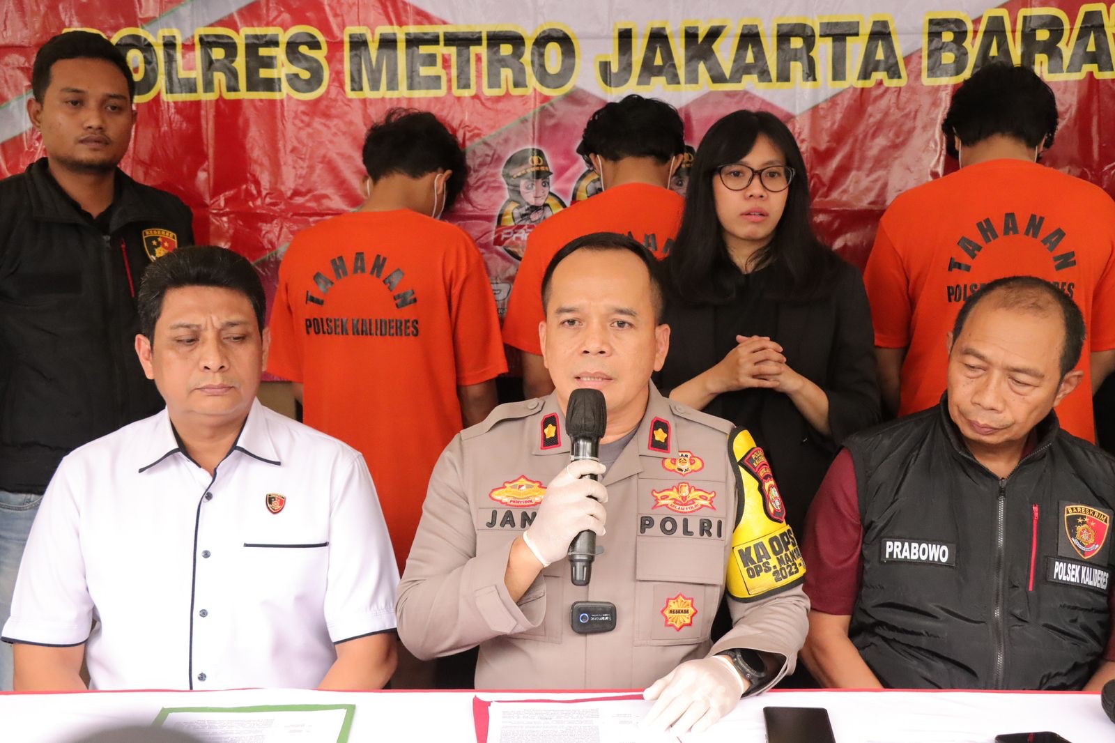 Polsek Kalideres Amankan Tiga Pelaku Pemerasan dengan Modus Kencan Fiktif di Aplikasi Mechat