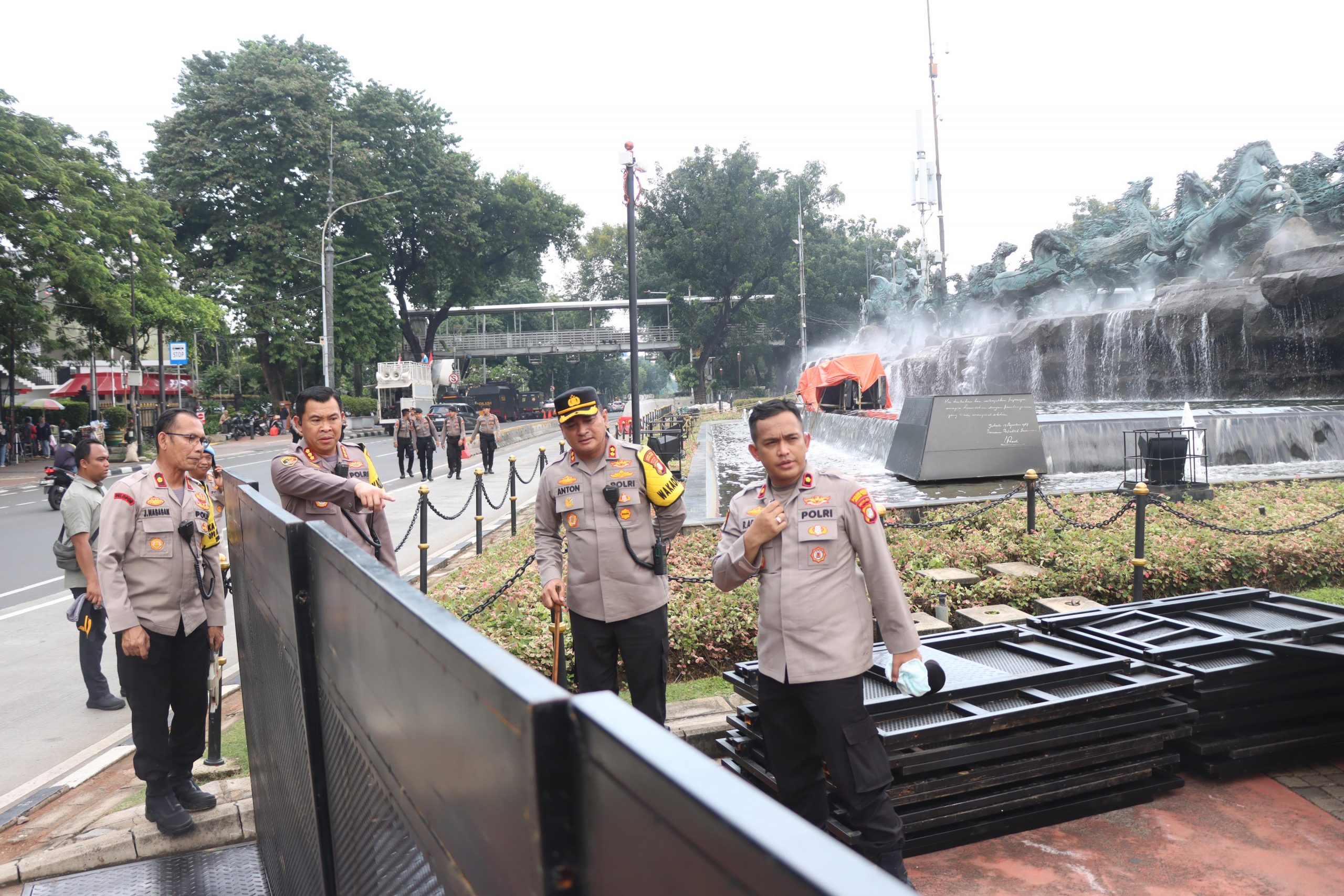 3.454 Personil Gabungan TNI – POLRI, Siap Amankan Peringatan Hari Buruh Internasional