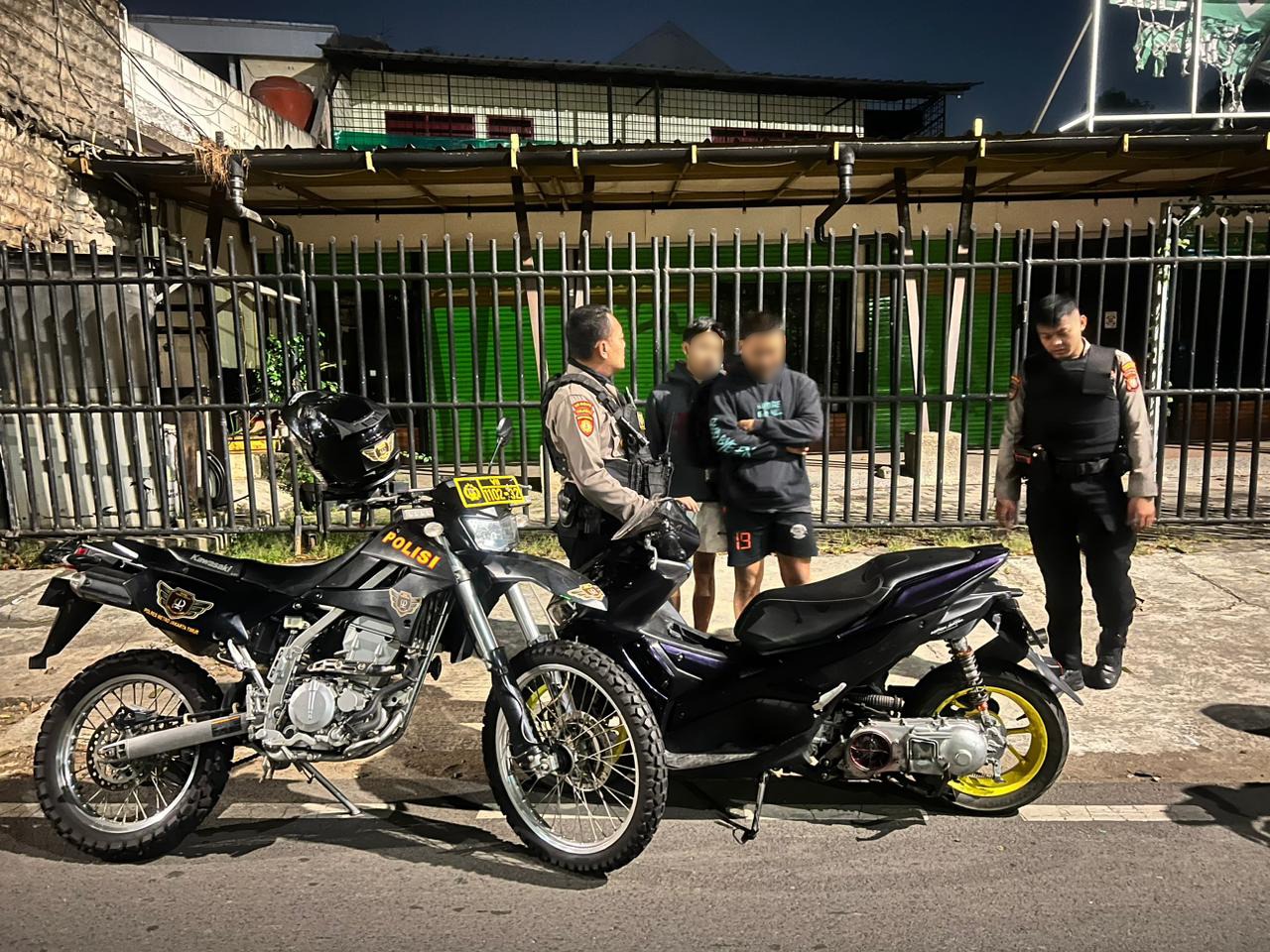 Hendak Balapan Liar, Tim TP3 Polres Metro Jakarta Timur Amankan 2 Pemuda di Duren Sawit