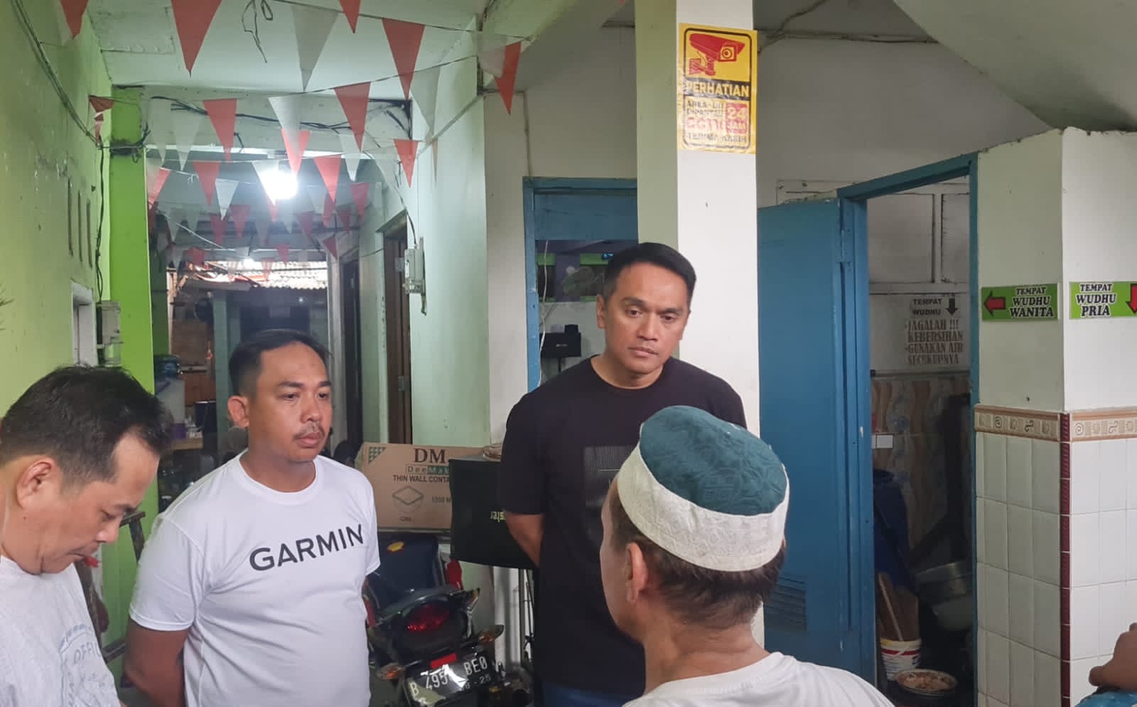 Ucapkan Bela Sungkawa, Kapolres Jakbar Sambangi Rumah Ustadz di Kebon Jeruk yang Tewas Ditikam
