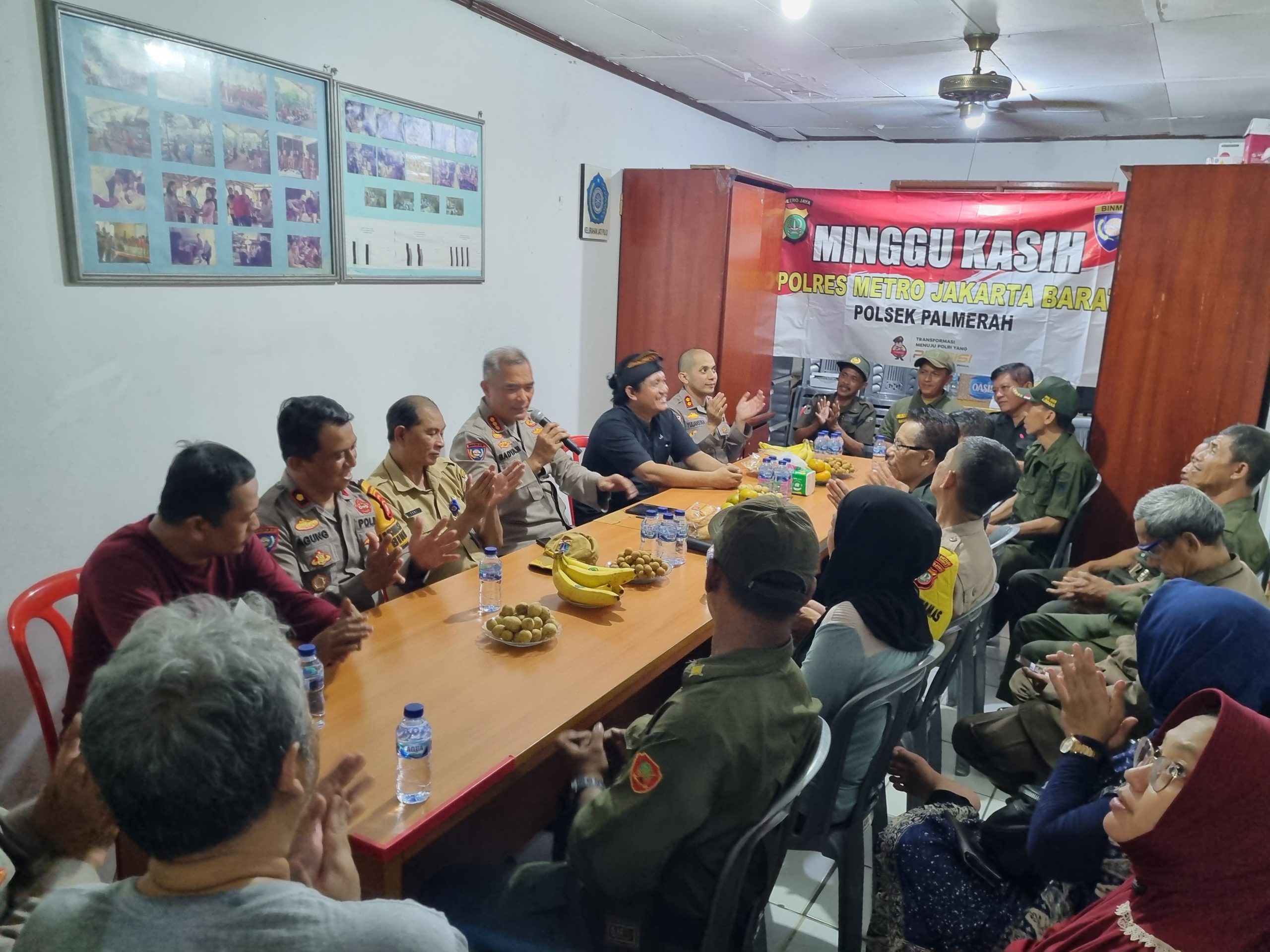 Dalam Rangka Cooling System Dirbinmas Polda Metro Jaya Silaturahmi Dengan Tokoh Masyarakat Dalam Rangka Cooling System Dirbinmas Polda Metro Jaya Silaturahmi Dengan Tokoh Masyarakat