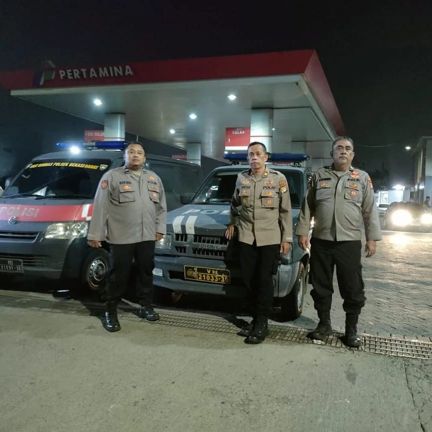 Patroli Mobile Polsek Bekasi Barat Antisipasi Kejahatan Jalanan dan Tawuran
