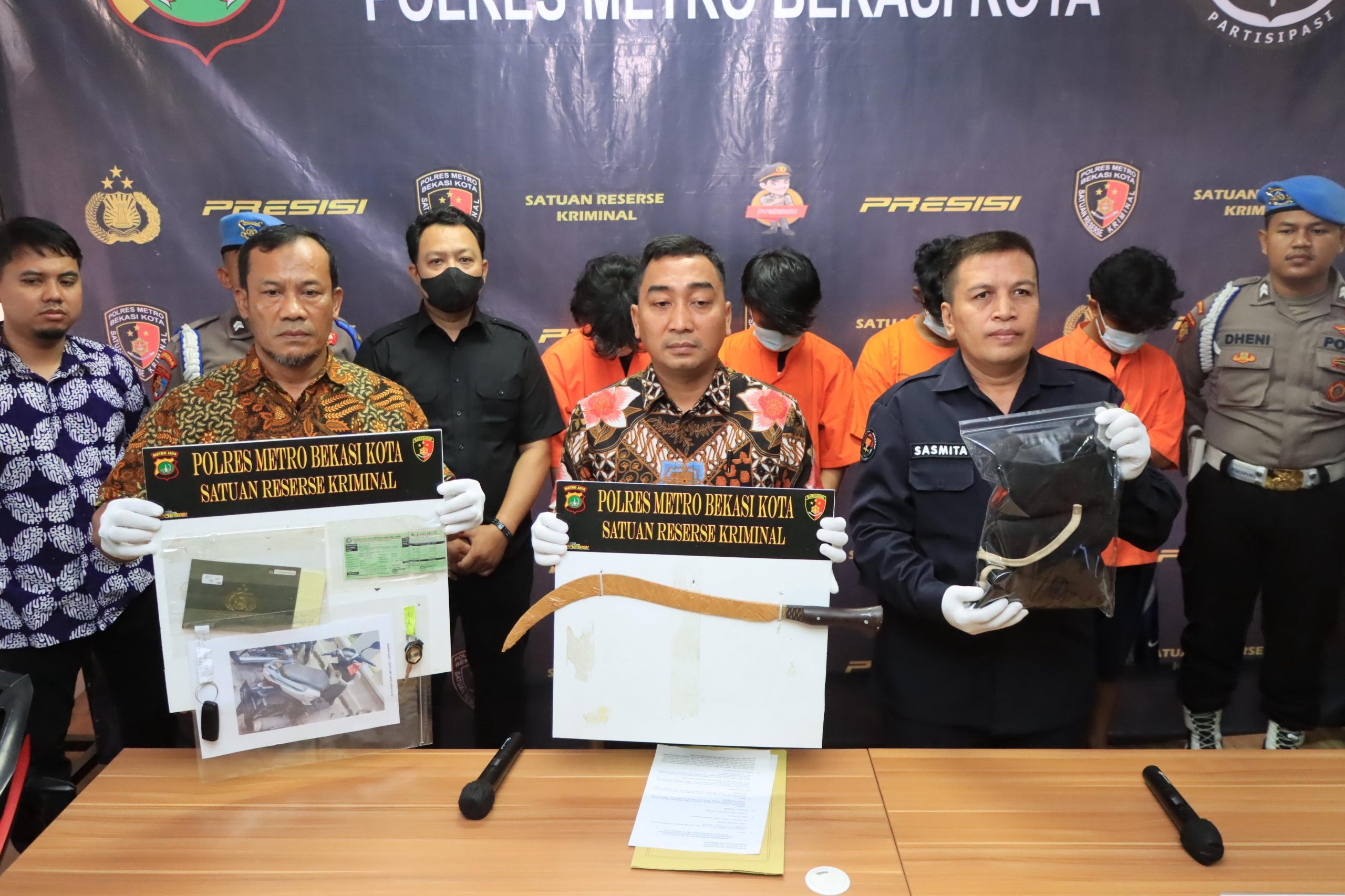 Polres Metro Bekasi Kota Ungkap Kasus Pencurian dengan Kekerasan, 4 Pelaku Ditangkap
