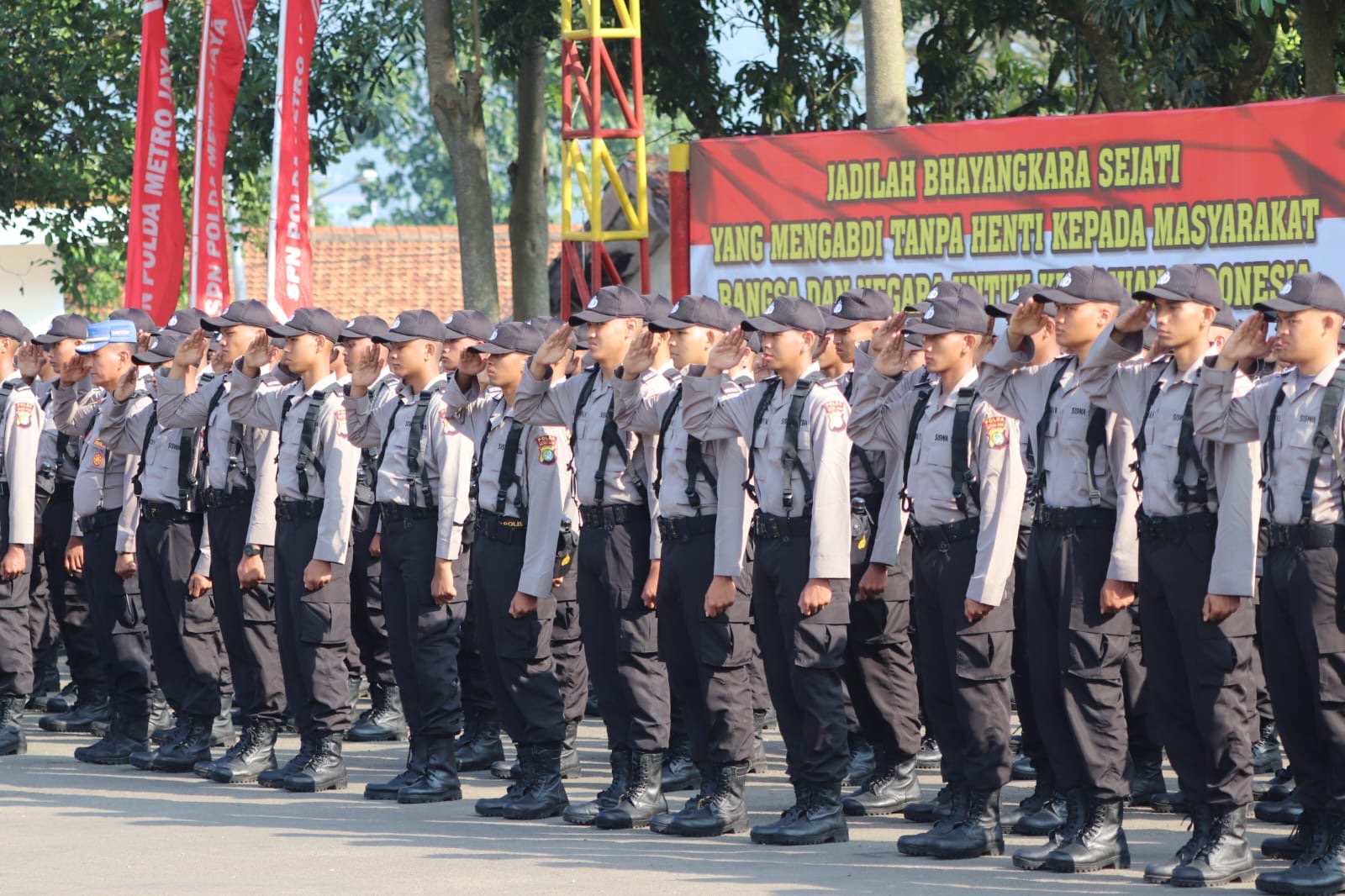 Wakapolda Metro Jaya Buka Pendidikan Pembentukan 852 Siswa Bintara Polri Gelombang II