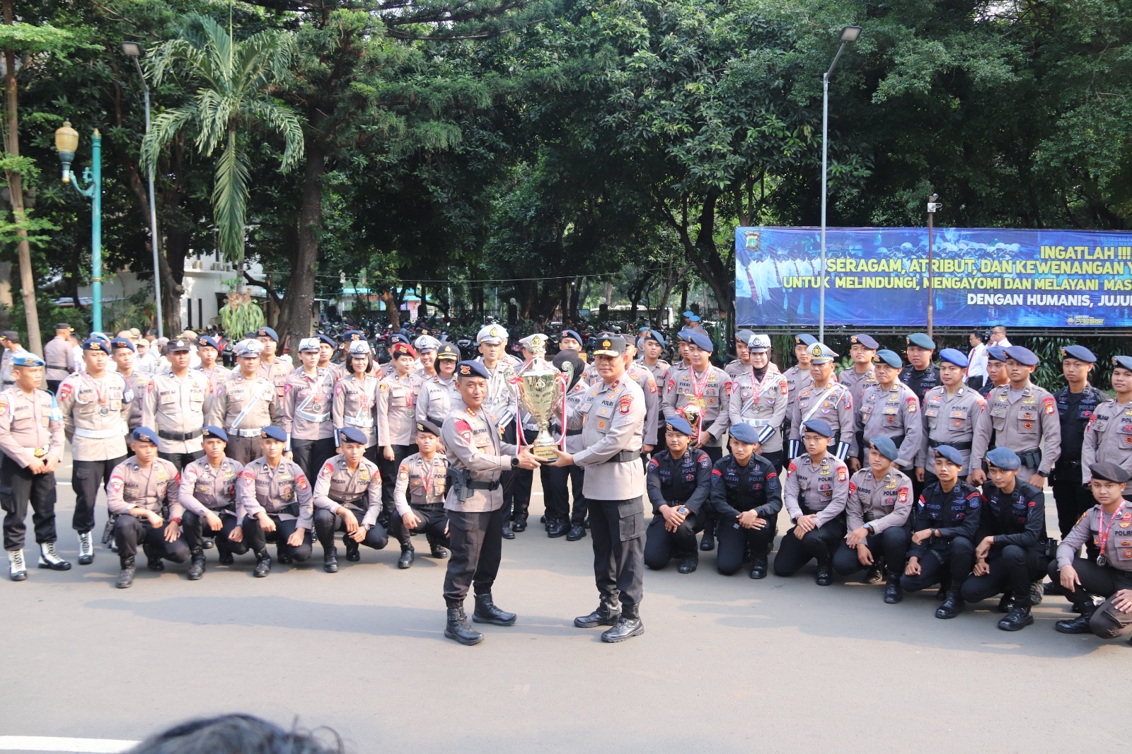 Polda Metro Jaya Beri Penghargaan Kepada Personel Berprestasi Pertandingan Judo Kapolri Cup 2024