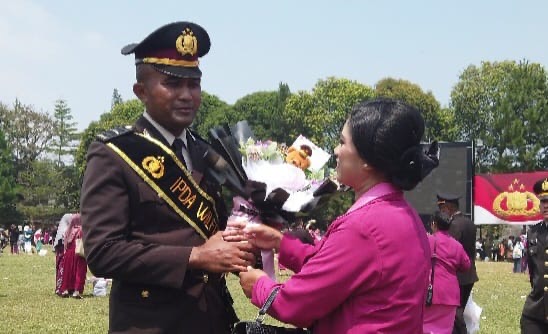 Selesaikan Pendidikan Perwira Polri, Ipda Wilfridus: Terima Kasih Kapolri, Saya Berjanji Jadi Polisi Solutif Bagi Masyarakat