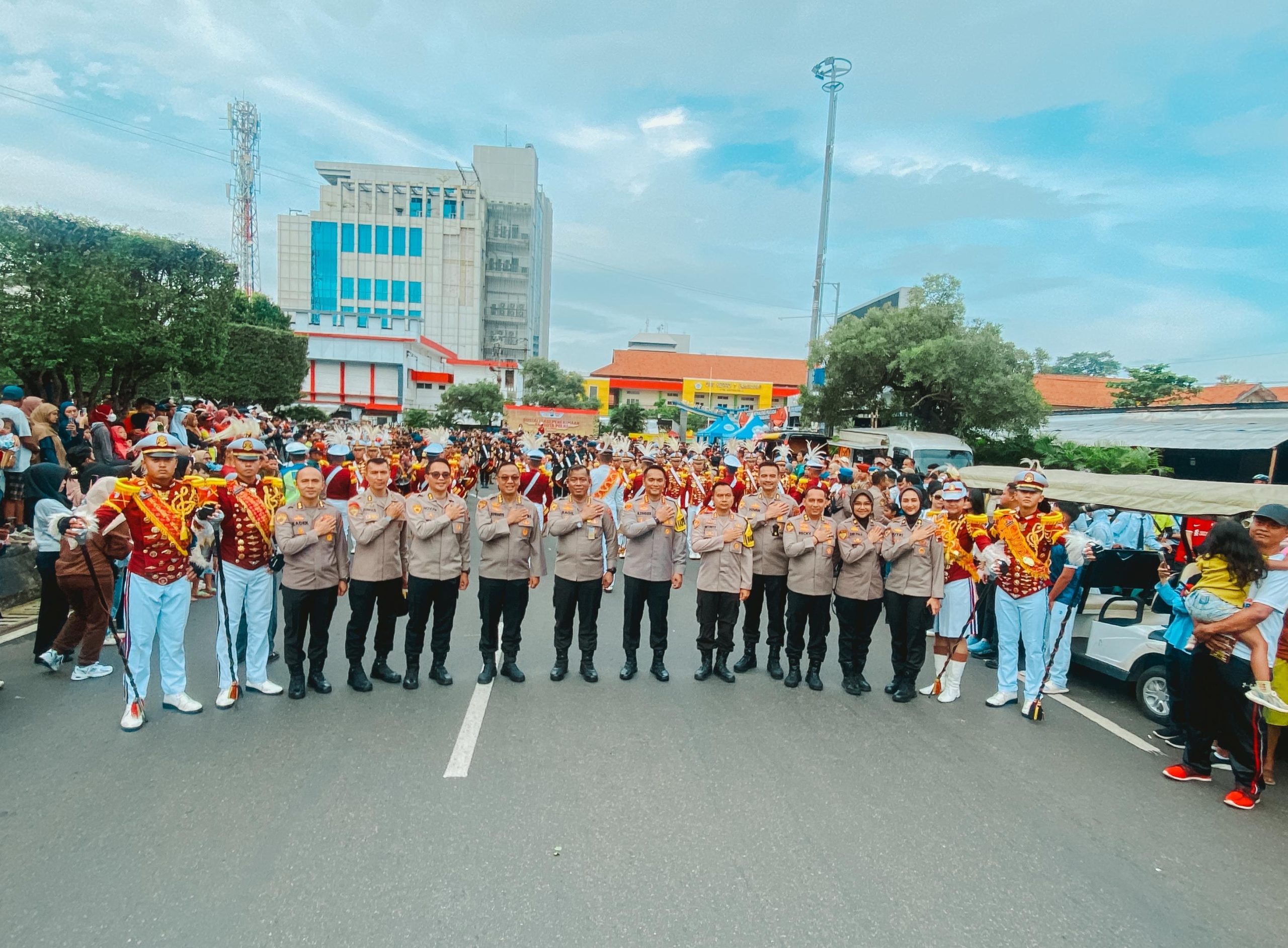 Sosialisasi Rekrutmen Terpadu Polri di CFD Semarang: Masuk Polisi Gratis!