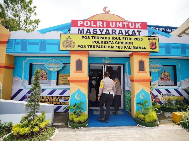 Kenaikan Arus Mudik Mulai Meningkat di H-4 Lebaran, Personel Siap Amankan Lokasi di Jalur Bottle Neck Kenaikan Arus Mudik Mulai Meningkat di H-4 Lebaran, Personel Siap Amankan Lokasi di Jalur Bottle Neck