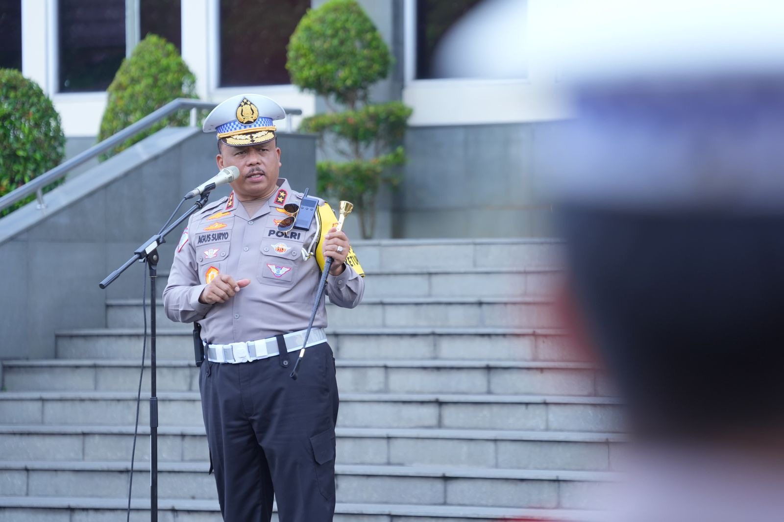 Apresiasi Kebijakan WFA, Kakorlantas Sebut Sudah Ada Peningkatan Arus Mudik Sejak Awal Apresiasi Kebijakan WFA, Kakorlantas Sebut Sudah Ada Peningkatan Arus Mudik Sejak Awal