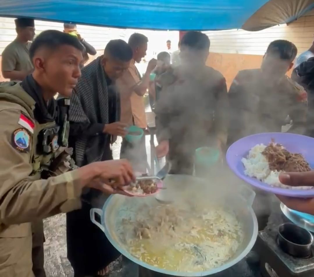 Personel Ops Damai Cartenz Rayakan Lebaran di Sugapa dengan Kebersamaan dan Solidaritas Personel Ops Damai Cartenz Rayakan Lebaran di Sugapa dengan Kebersamaan dan Solidaritas