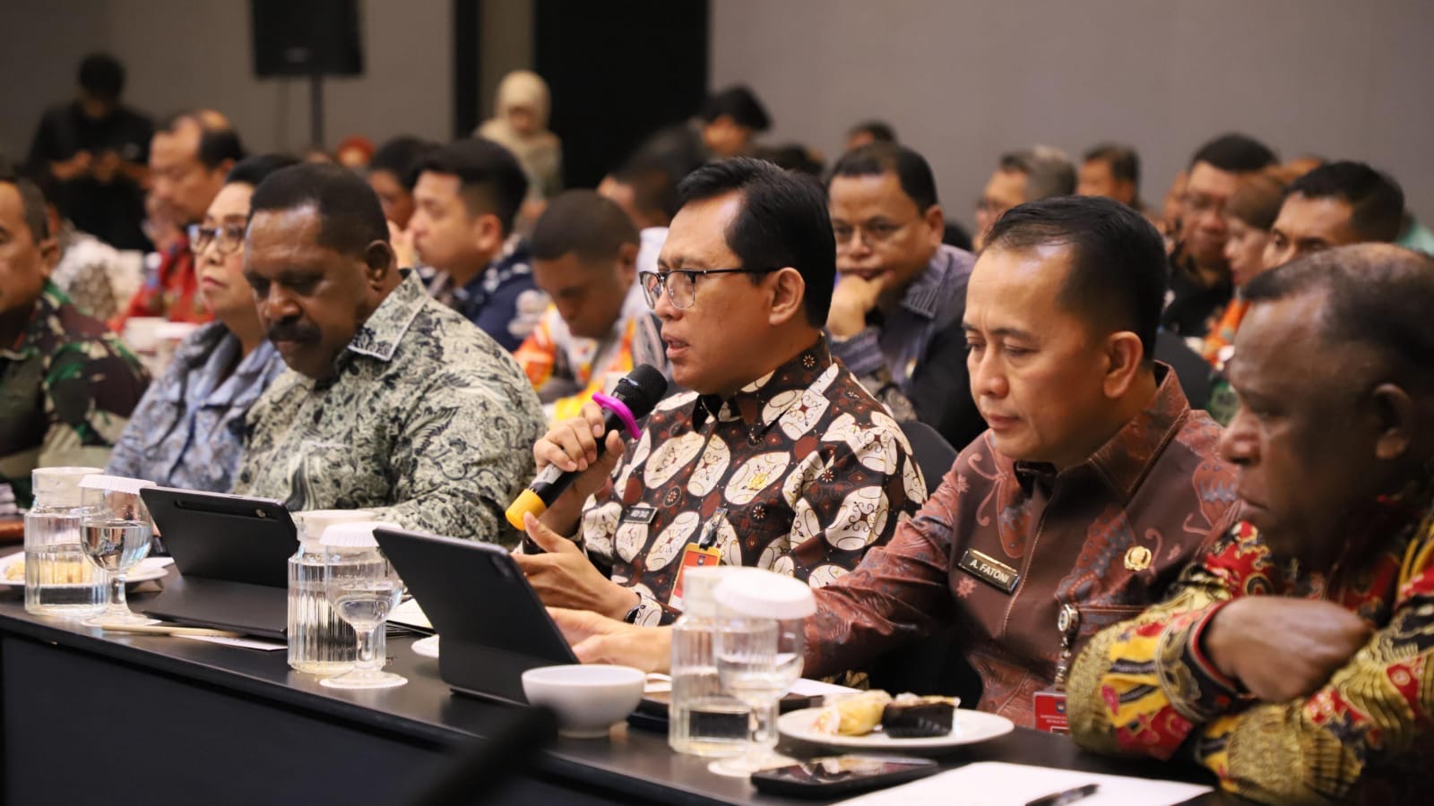 Kemendagri Tegaskan Komitmen Percepatan Pembangunan Papua Barat Daya Kemendagri Tegaskan Komitmen Percepatan Pembangunan Papua Barat Daya