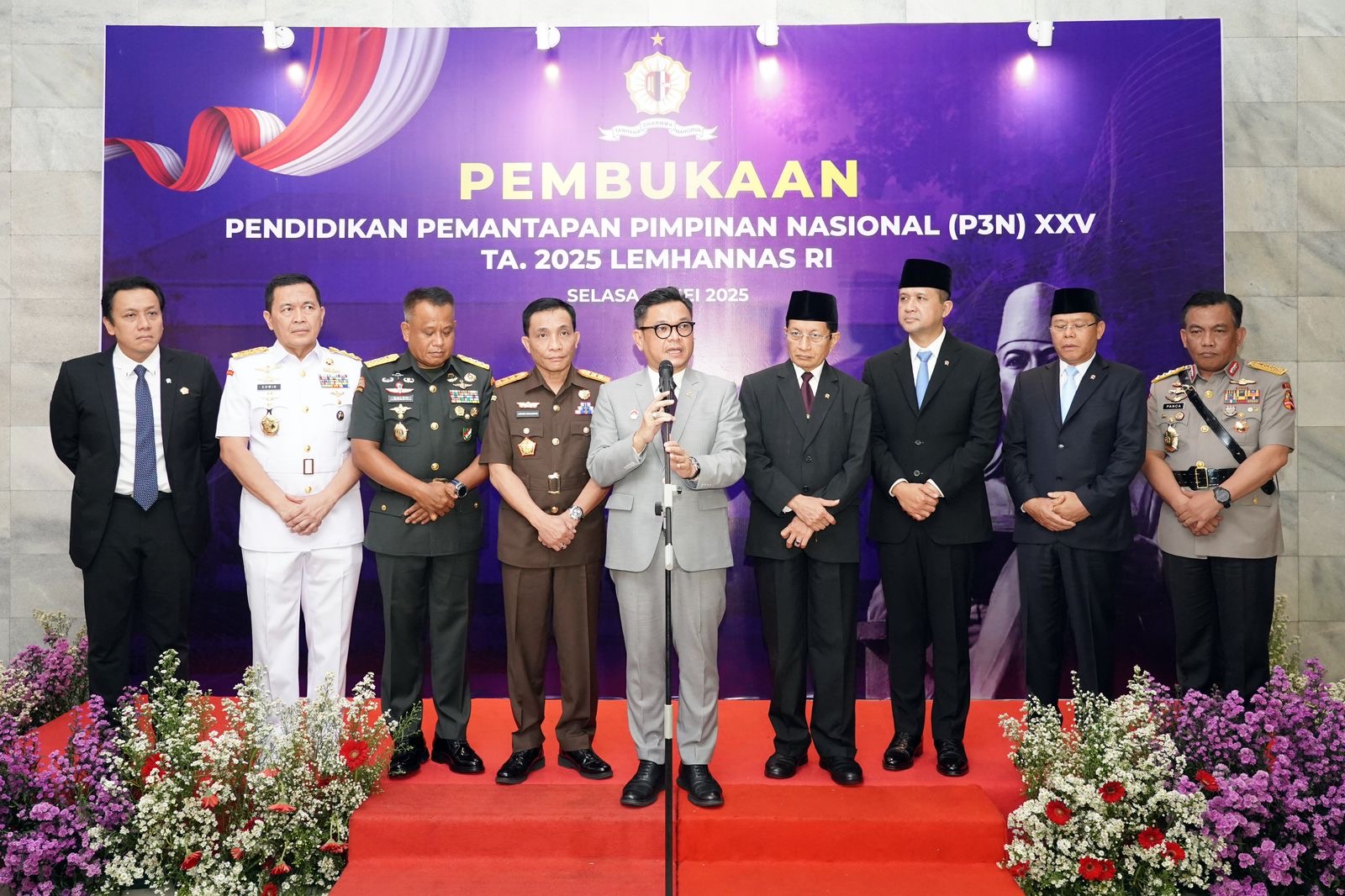 Gubernur Lemhannas RI Tekankan Peserta P3N 25 Miliki Empat Karakter Utama Kepemimpinan Nasional Gubernur Lemhannas RI Tekankan Peserta P3N 25 Miliki Empat Karakter Utama Kepemimpinan Nasional