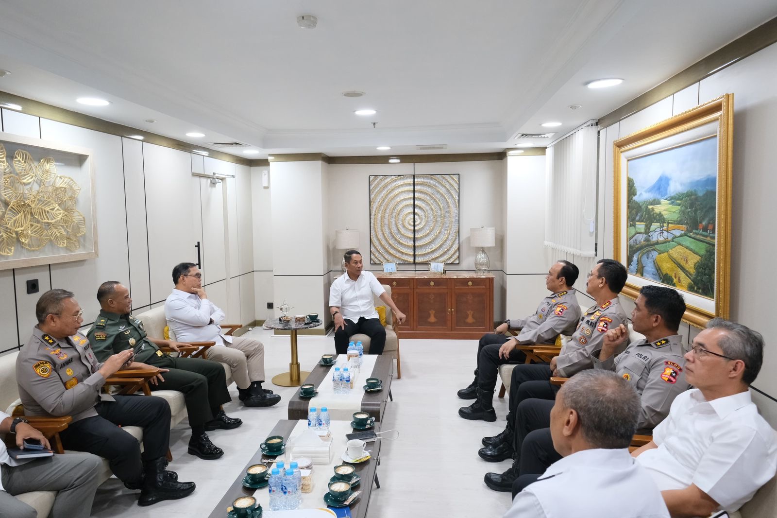 Bulog dan Polri Sinergi Dukung Ketahanan Pangan dan Kesejahteraan Petani Jagung Bulog dan Polri Sinergi Dukung Ketahanan Pangan dan Kesejahteraan Petani Jagung