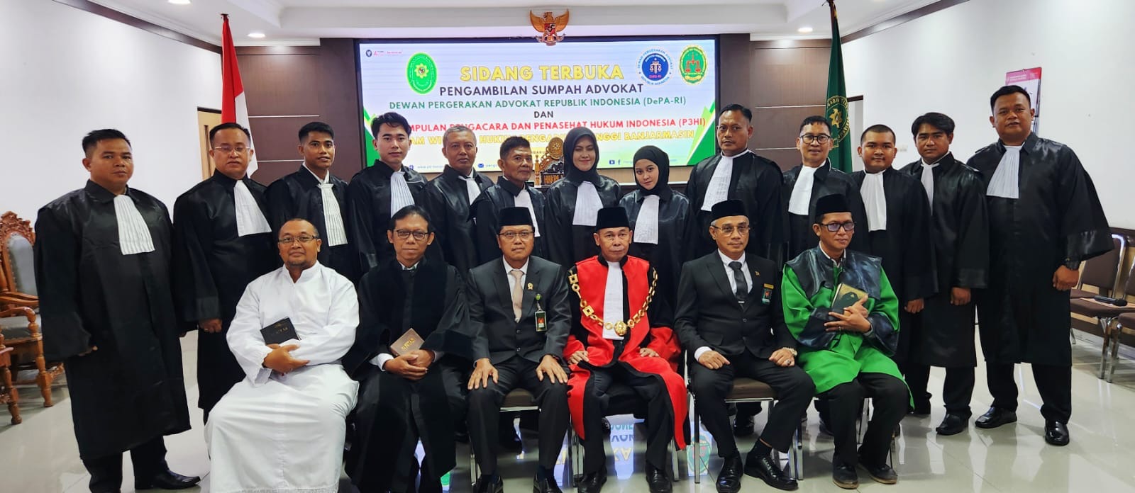 DePA-RI Lahirkan Advokat Baru DePA-RI Lahirkan Advokat Baru