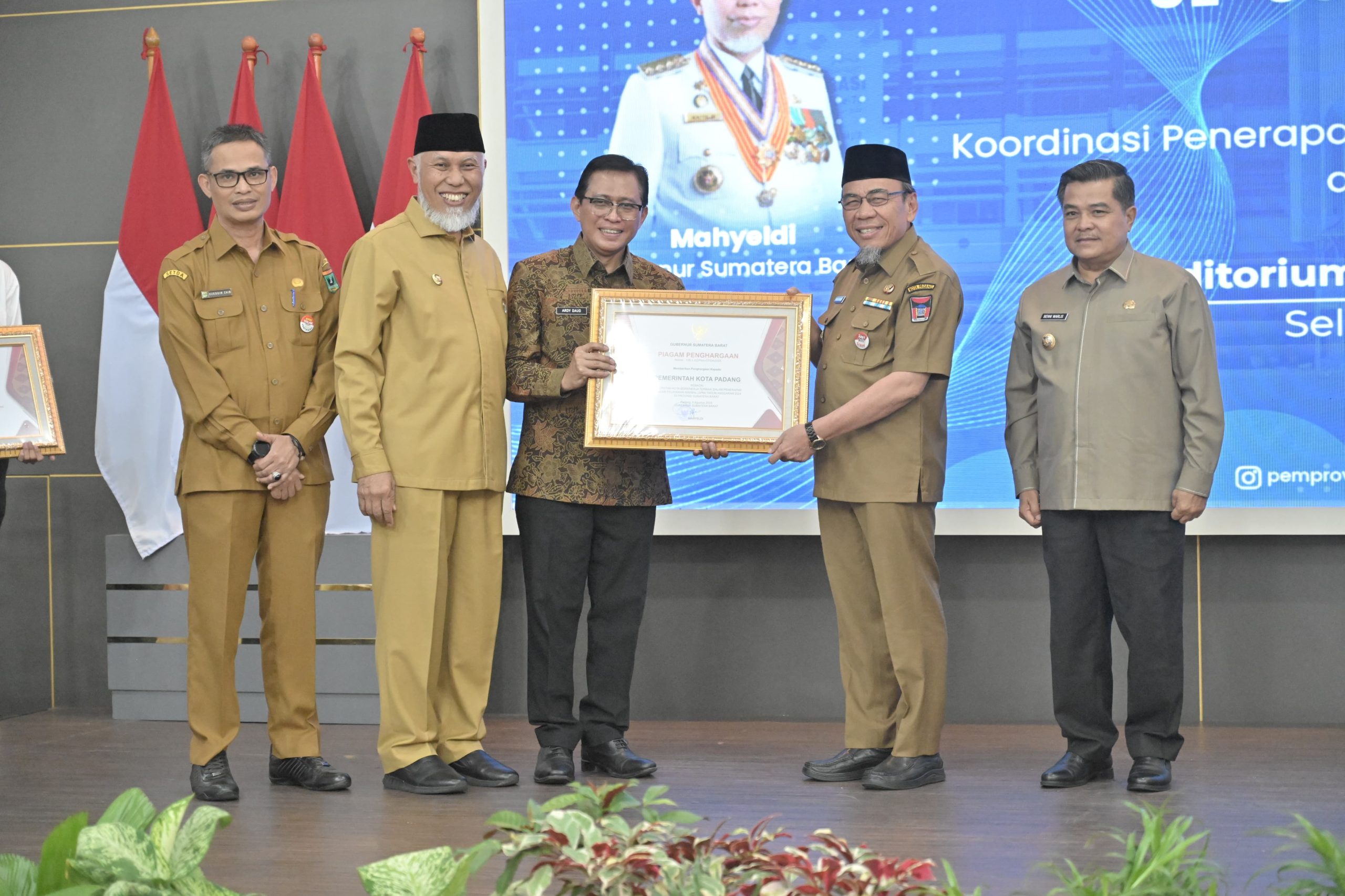 Koordinasi SPM Sumbar: Akselerasi Pelayanan Dasar untuk Semua Koordinasi SPM Sumbar: Akselerasi Pelayanan Dasar untuk Semua
