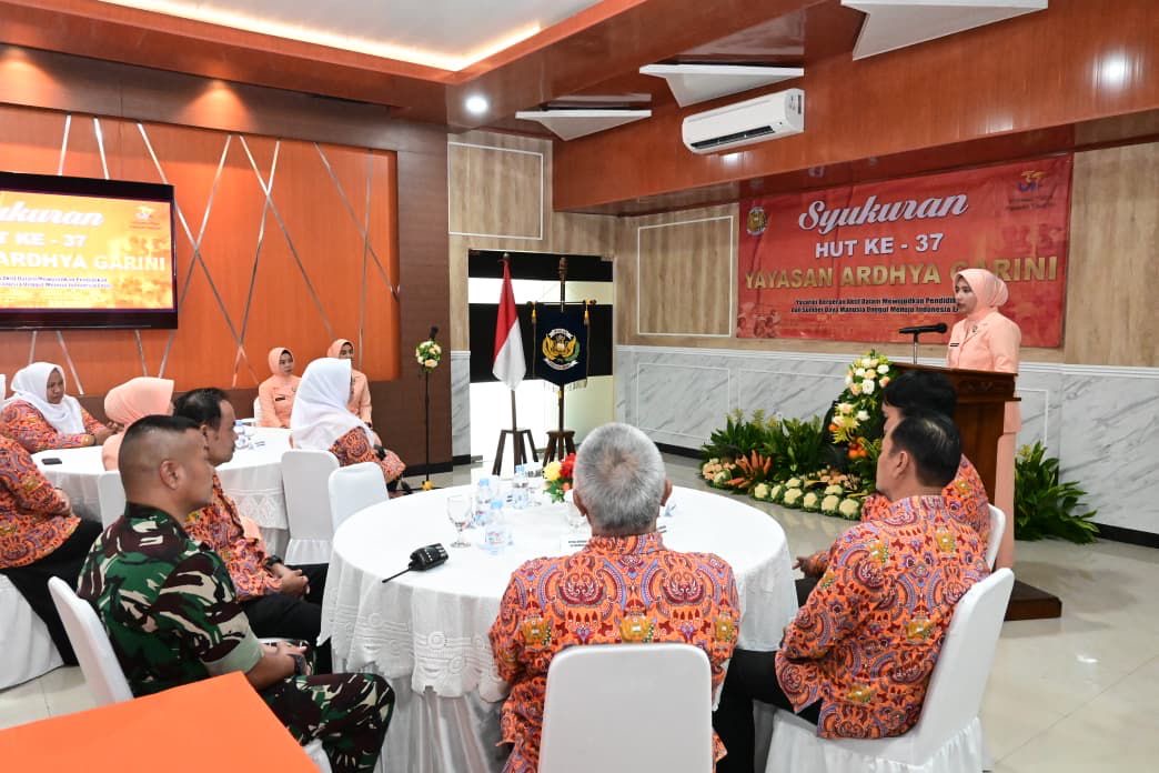 Yasarini Lanud Husein Sastranegara Gelar Syukuran HUT ke-37 Yasarini Lanud Husein Sastranegara Gelar Syukuran HUT ke-37