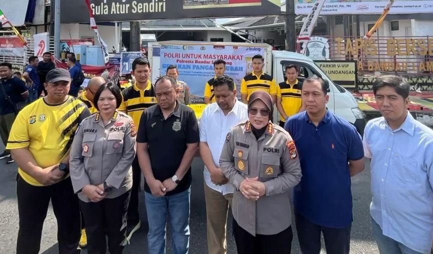Bantu Stabilitasi Harga, Polda Lampung dan Bulog Jual 2,2 Ton Beras Murah