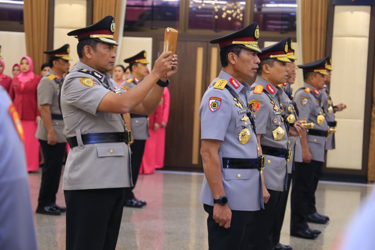 Kapolri Pimpin Sertijab dan Pelantikan Pejabat Tinggi Polri