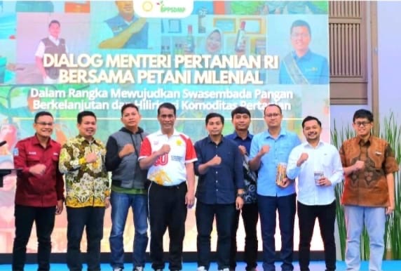 Mentan Amran Sulaiman Ajak Petani Muda, Saatnya Pertanian Jadi Kekuatan Bangsa