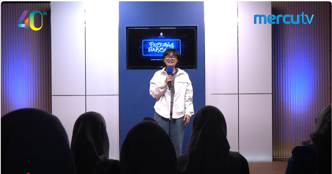 Melalui Stand-Up ComedAci Resti Tegaskan Kuliah Bukan Investasi Bodong Melalui Stand-Up ComedAci Resti Tegaskan Kuliah Bukan Investasi Bodong