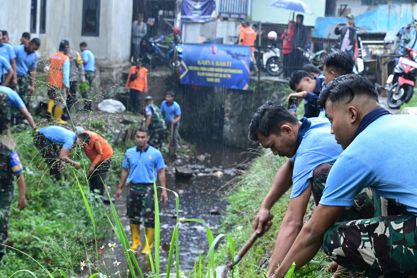 Wujud Sinergi TNI dan Masyarakat, Lanud Husein Sastranegara Gelar Bakti Teritorial