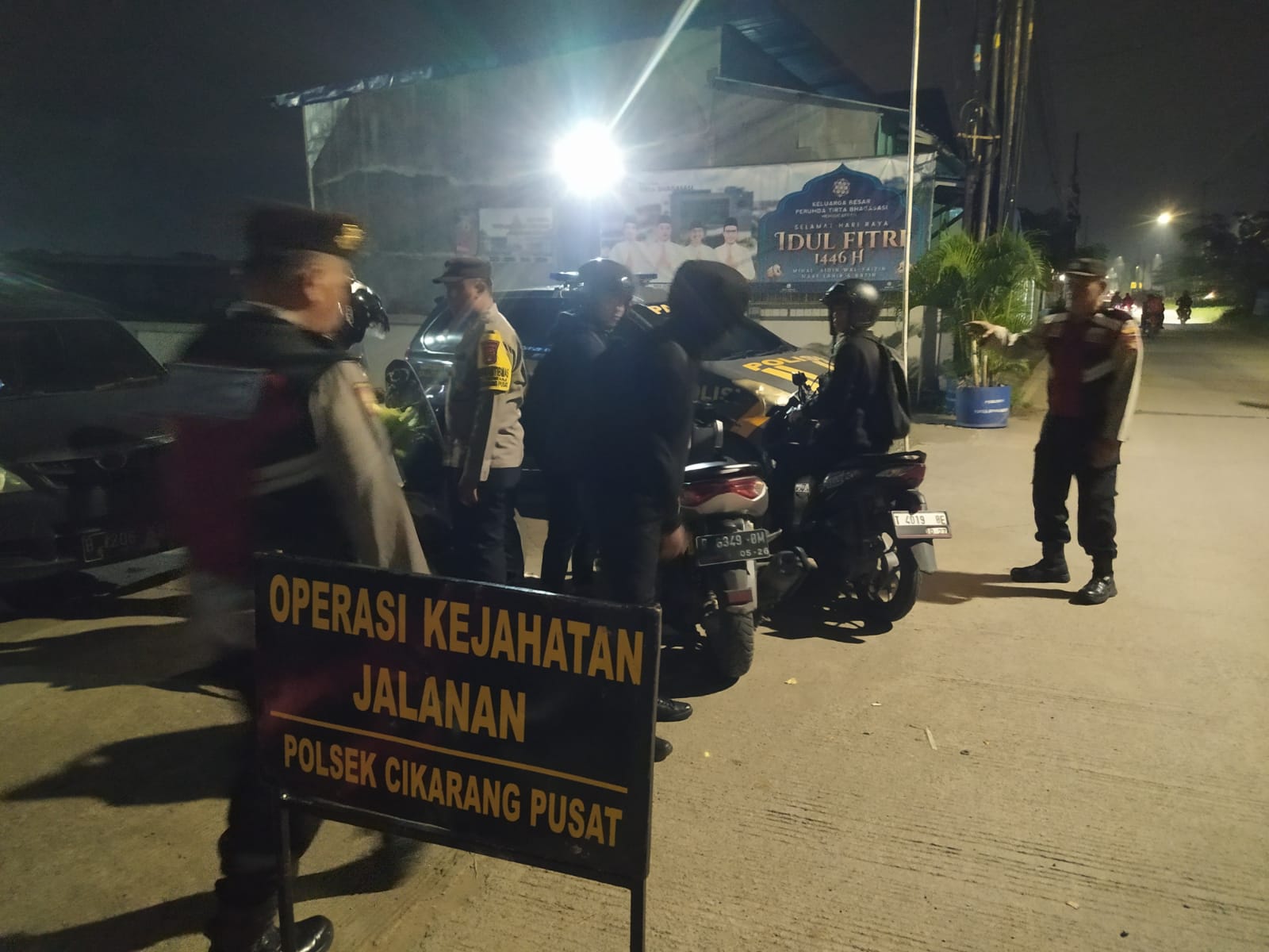 Antisipasi Curat hingga Curanmor, Polsek Cikarang Pusat Gelar Operasi Gabungan Antisipasi Curat hingga Curanmor, Polsek Cikarang Pusat Gelar Operasi Gabungan
