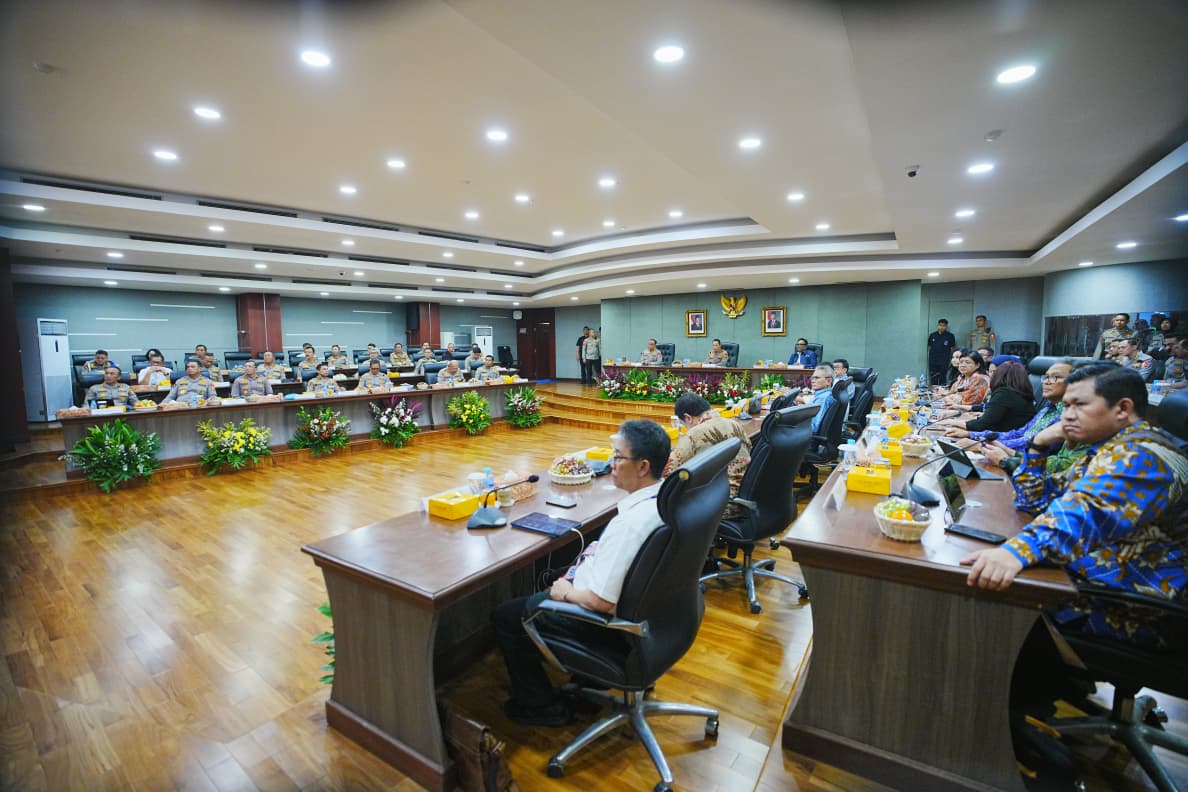 Akselerasi Transformasi Polri: Kapolri Listyo Sigit Gandeng Pakar Wujudkan Arahan Presiden Prabowo