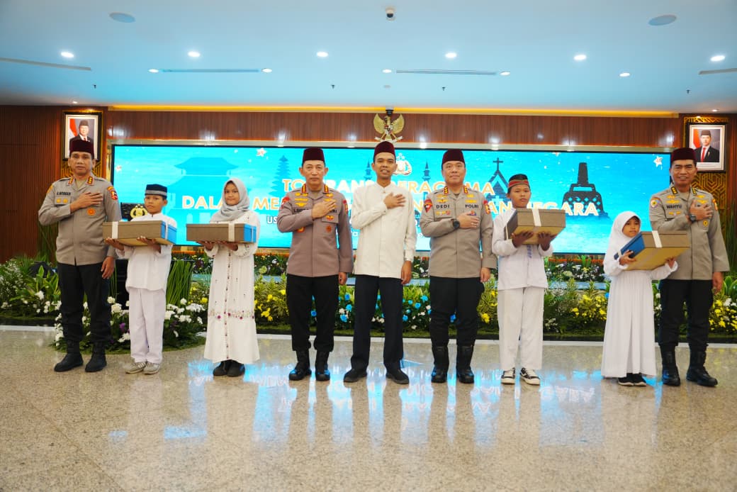 Ceramah di Mabes Polri, UAS Tekankan Pentingnya Toleransi Beragama