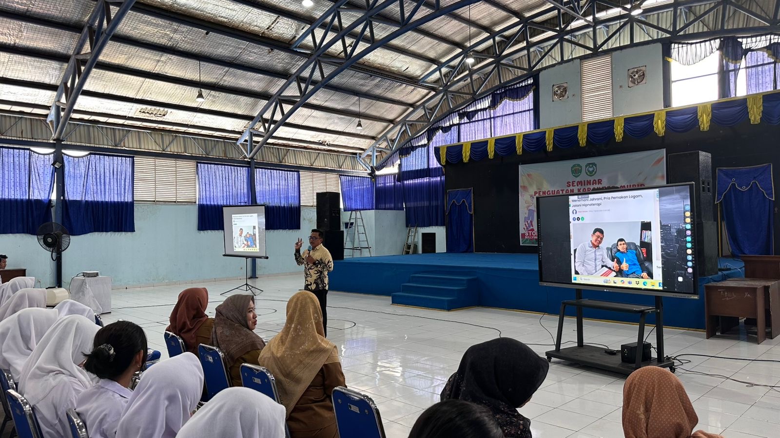 Mimpi Terwujud Tanpa Intimidasi, SMAN 2 Samarinda Gelar Seminar Penguatan Karakter Siswa Mimpi Terwujud Tanpa Intimidasi, SMAN 2 Samarinda Gelar Seminar Penguatan Karakter Siswa