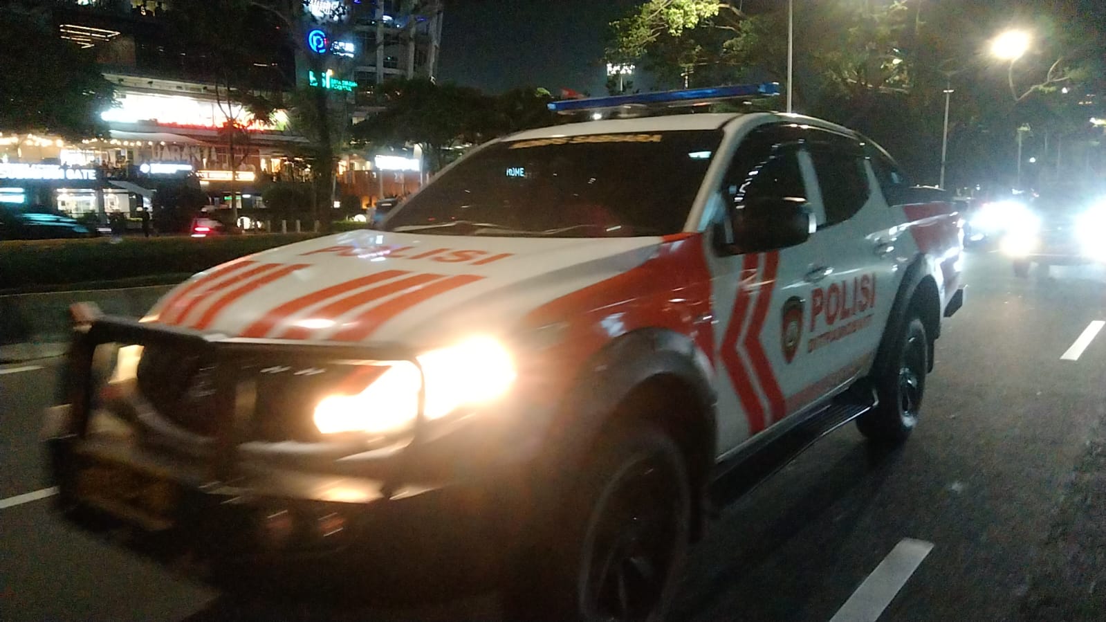 Jaga Jakarta Kondusif, Polda Metro Jaya Gelar Patroli Gabungan di Malam Hari