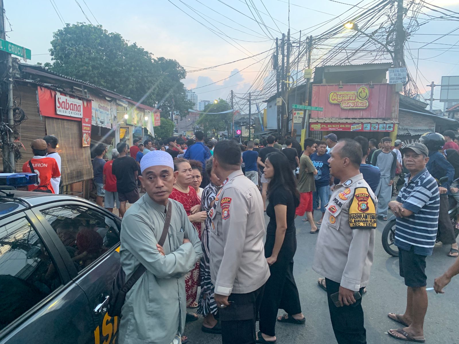 Polsek Tebet Bubarkan Tawuran Antarwarga, Pelaku Diduga Bawa Sajam