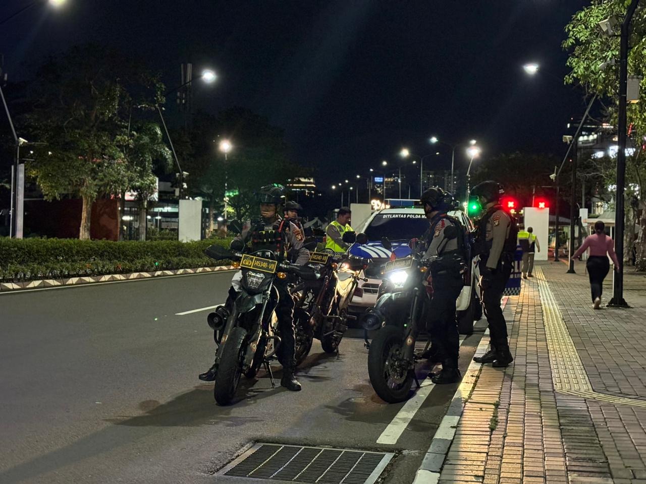 Polda Metro Jaya Gencarkan Patroli Skala Besar, Hadirkan Rasa Aman di Tengah Warga