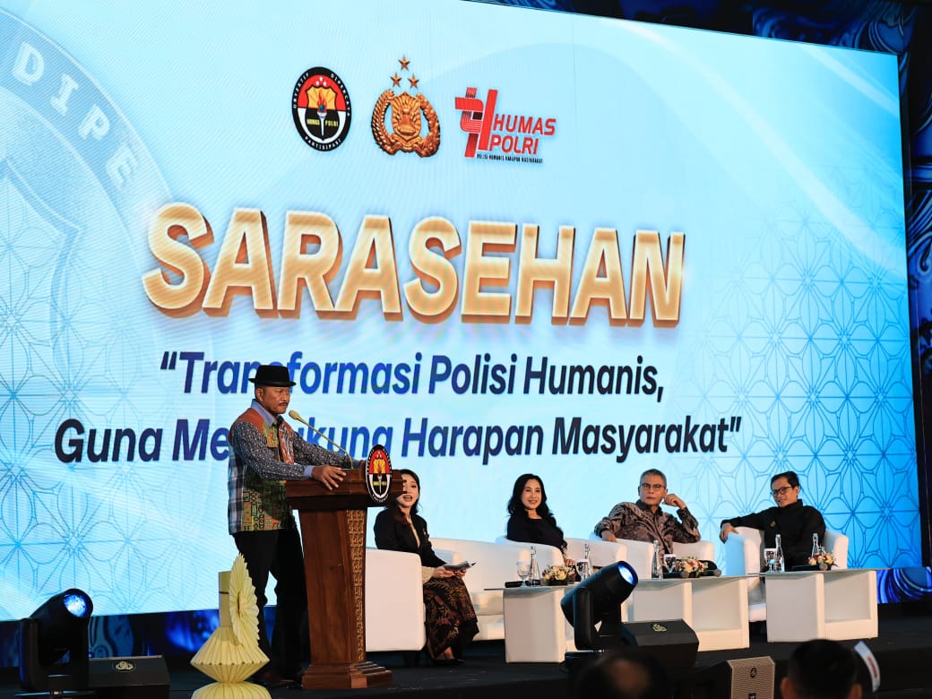 Sarasehan Hari Jadi ke-74 Humas Polri, Nanan Soekarna: Polisi Humanis Berlandaskan Kejujuran Sarasehan Hari Jadi ke-74 Humas Polri, Nanan Soekarna: Polisi Humanis Berlandaskan Kejujuran