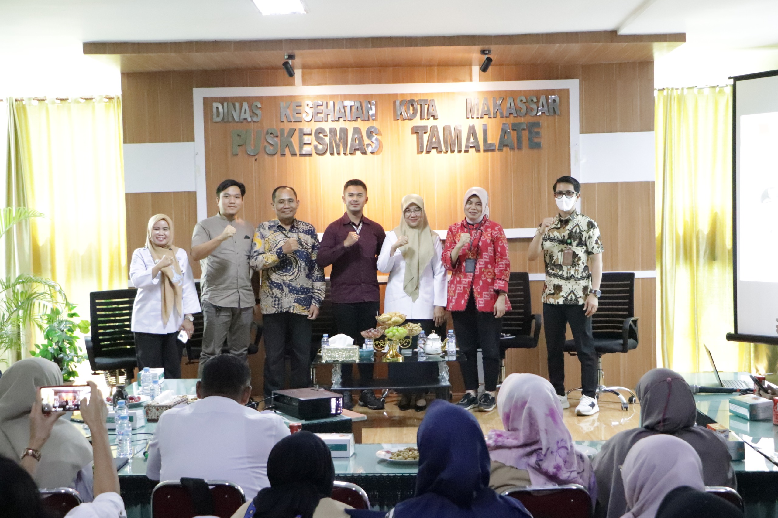 Kemendagri Pastikan Layanan Dasar di Sulsel Makin Baik Kemendagri Pastikan Layanan Dasar di Sulsel Makin Baik