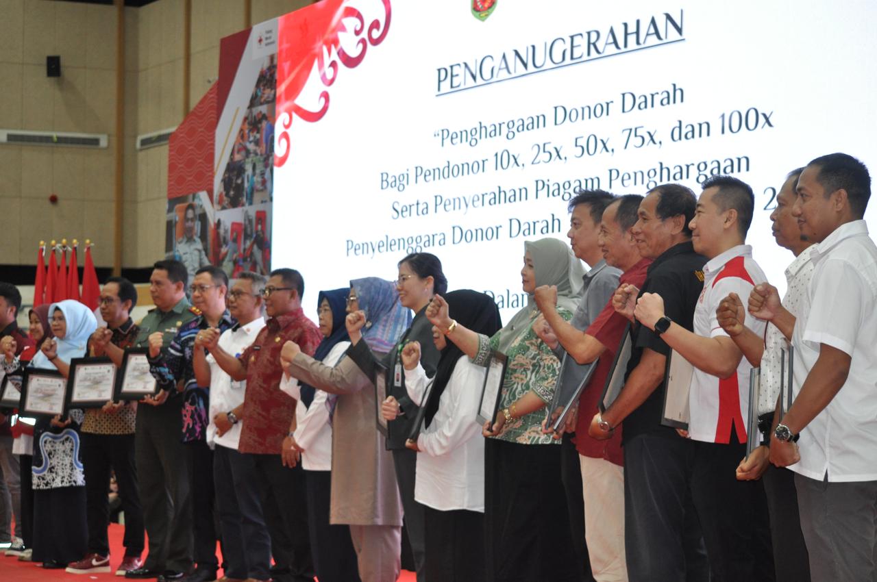 DPUPR Kaltim Jadi Instansi Pendonor Darah Terbanyak DPUPR Kaltim Jadi Instansi Pendonor Darah Terbanyak