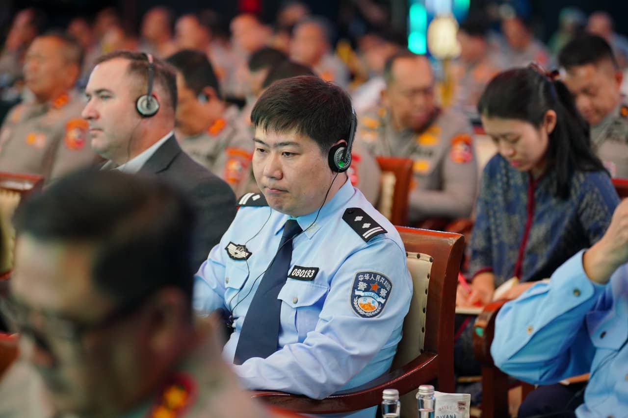 7 Atpol Negara Sahabat Hadiri Apel Kasatwil Polri 2025, Komitmen Wujudkan Keamanan Global